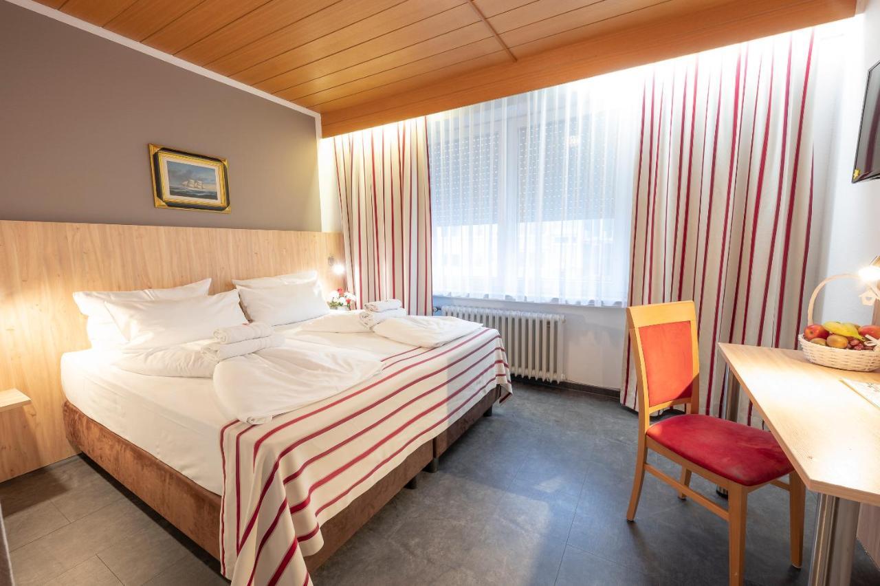 Hotel Astoria Stuttgart City Exterior foto